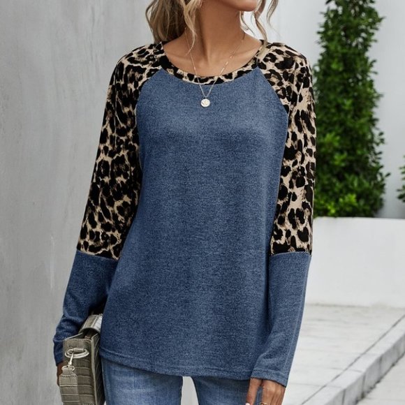 leopard print raglan sleeve top BLUE - Picture 3 of 3
